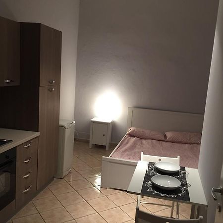 Apartamento Monolocale Torino Exterior foto