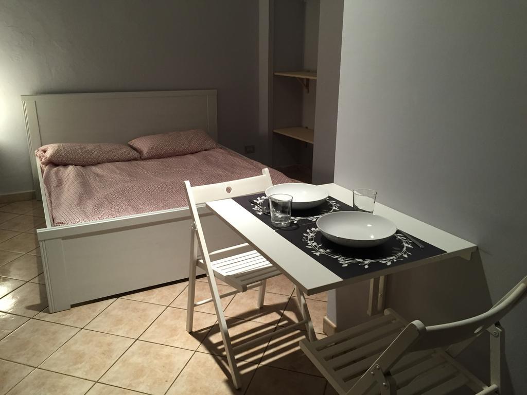 Apartamento Monolocale Torino Exterior foto